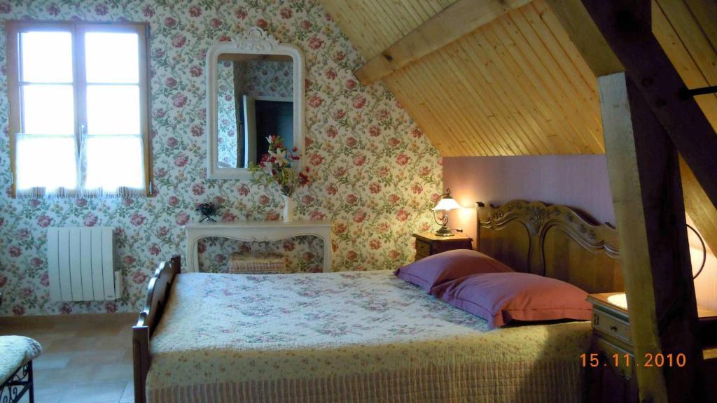 Le Moulin Des Foulons Bed & Breakfast Chedigny Room photo