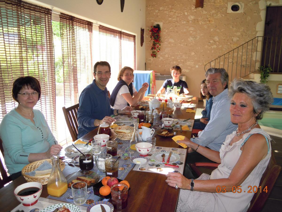 Le Moulin Des Foulons Bed & Breakfast Chedigny Exterior photo